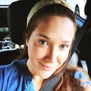 Meet your Posher, Iris